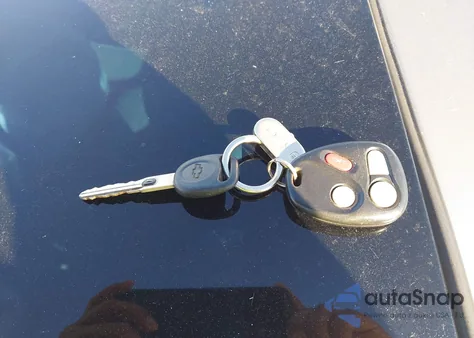 2002 Chevrolet Corvette z USA, uszkodzony, nr VIN 1G1YY22G425108850